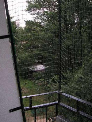 Zabezpieczenia okien i balkonów